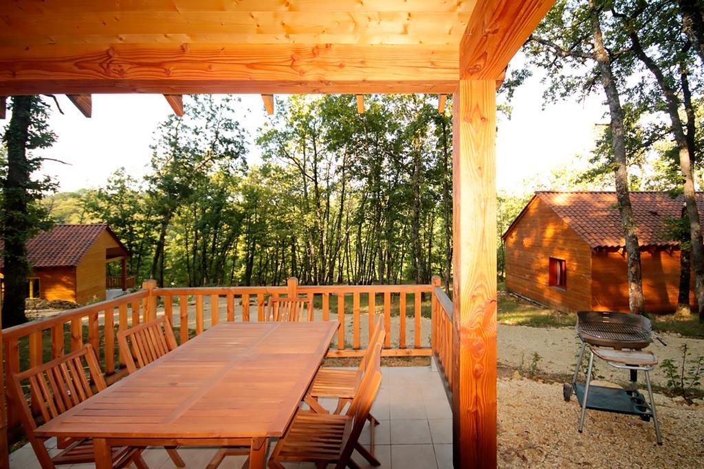 Le Village Enchanteur La Chapelle-Aubareil Exterior foto